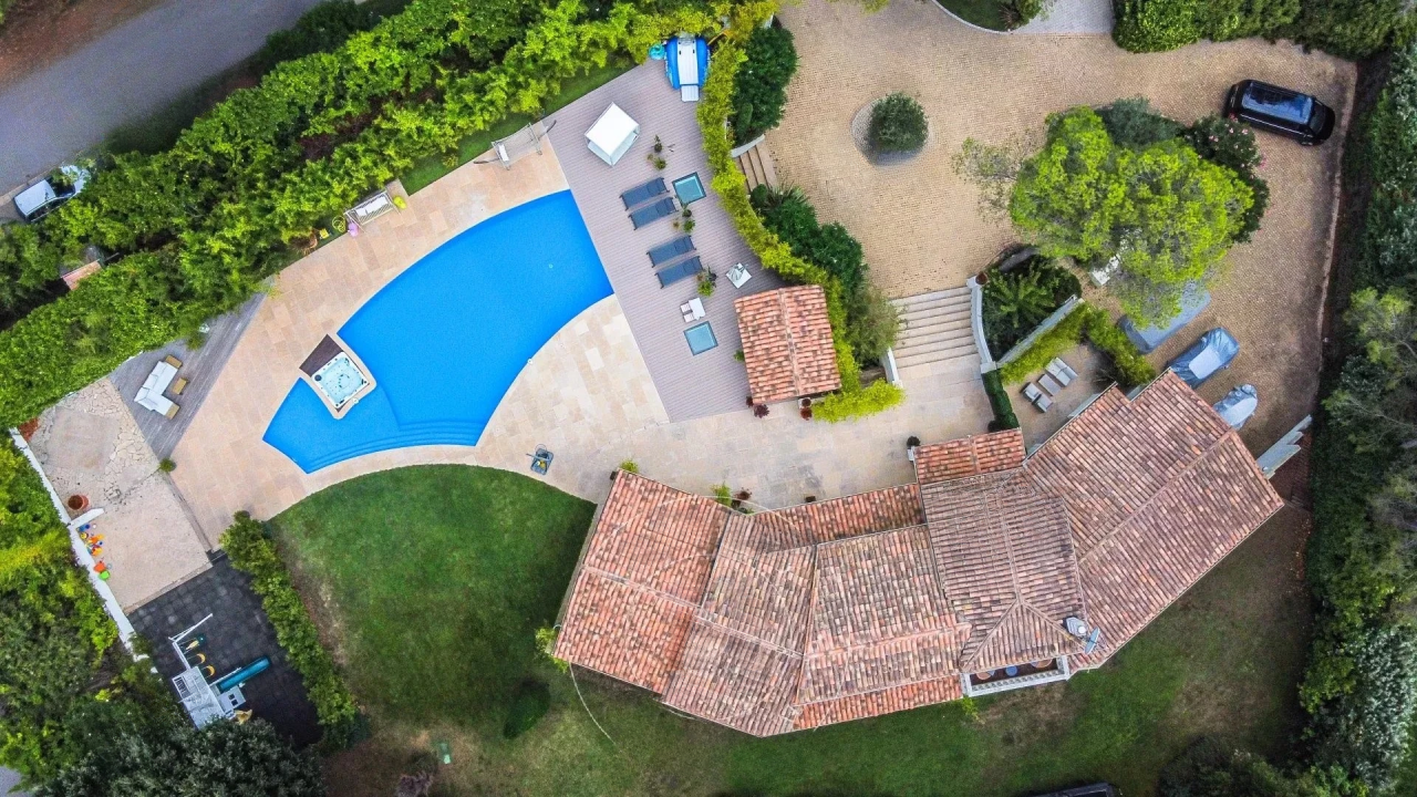 Квартира в Каннах, Франция, 360 м² - фото 1