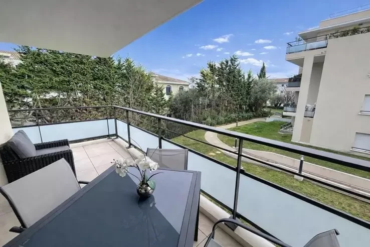 Квартира в Каннах, Франция, 65 м² - фото 1