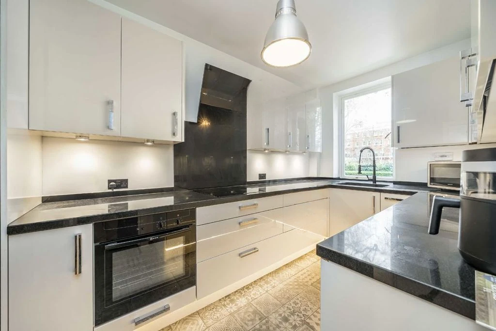 Квартира в Лондоне, Великобритания, 137 м² - фото 2