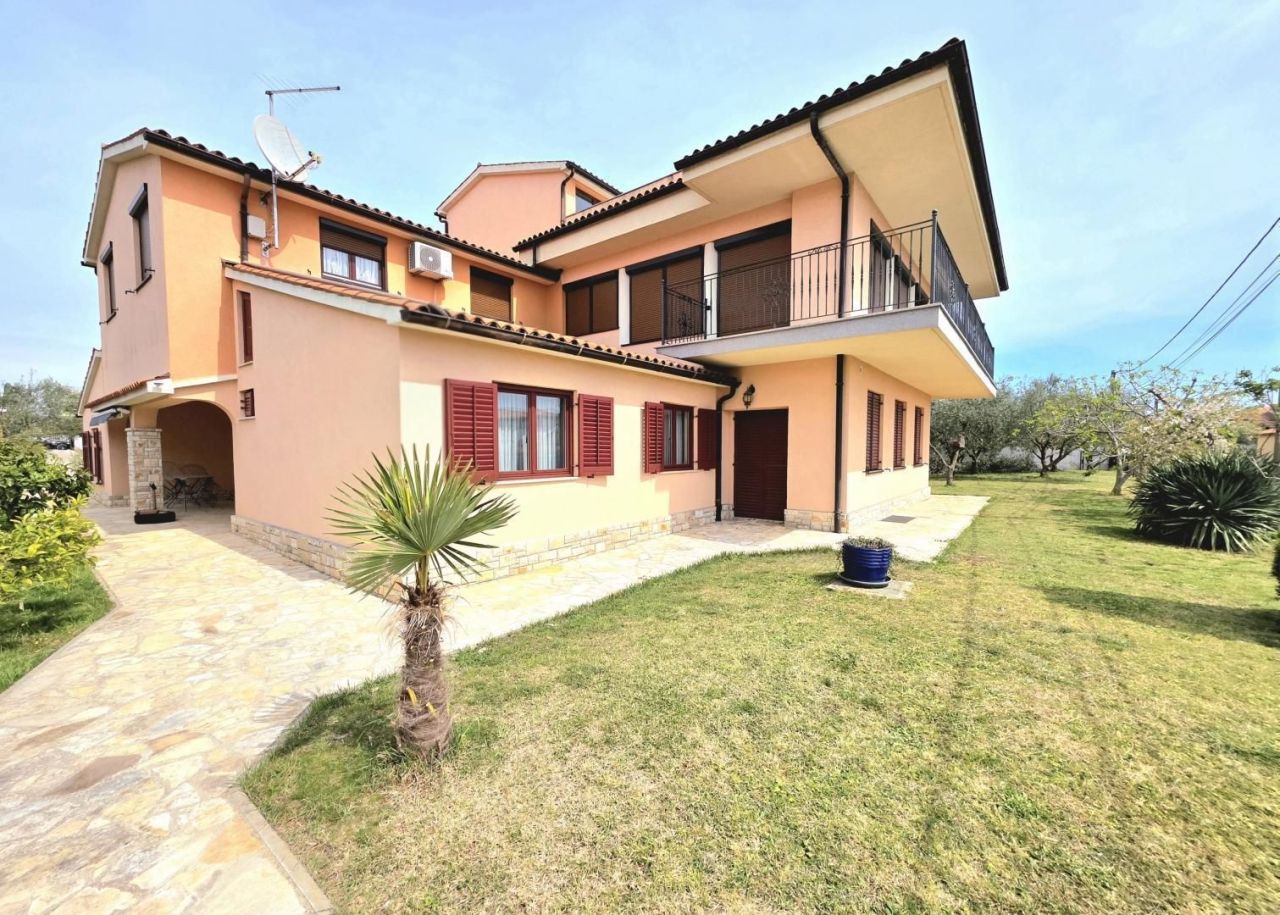 Отель, гостиница Galižana, Хорватия, 523 м² - фото 3