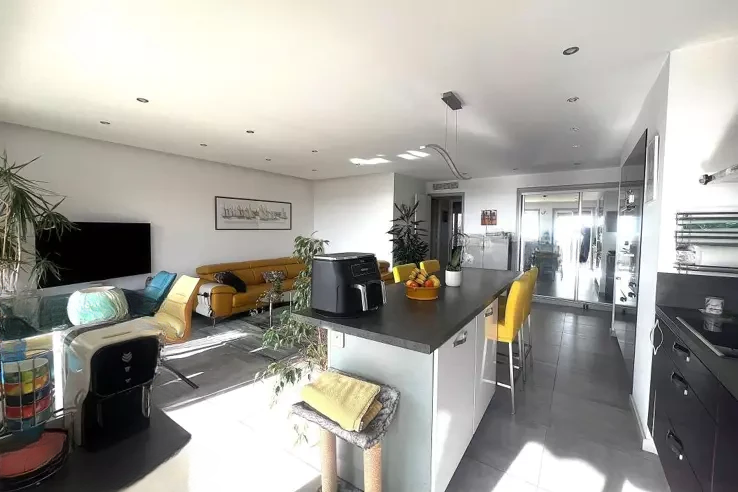 Квартира в Каннах, Франция, 74 м² - фото 2