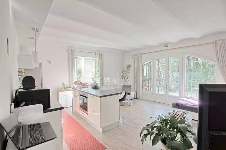 Квартира в Каннах, Франция, 56 м² - фото 2