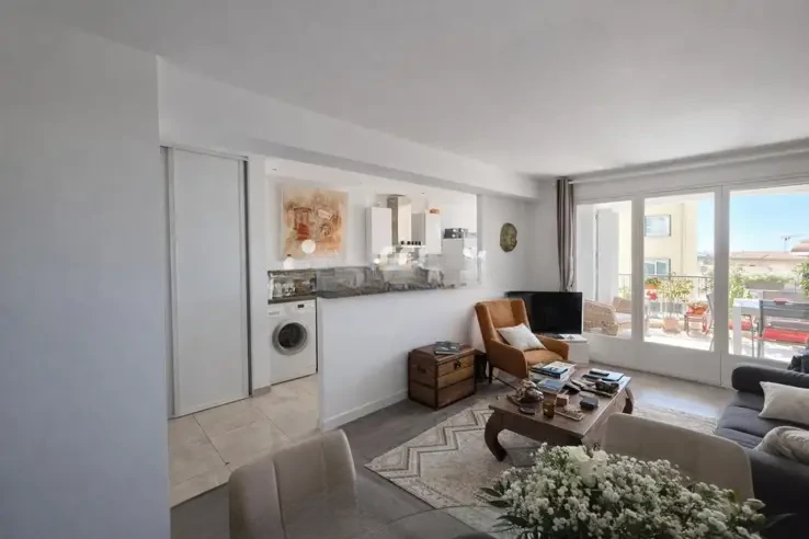 Квартира в Каннах, Франция, 90 м² - фото 2