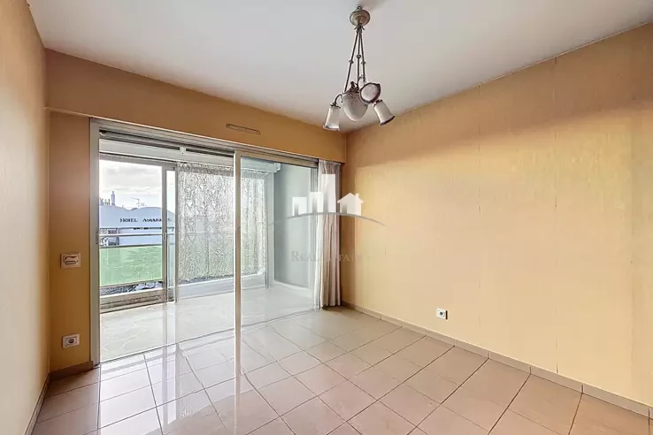 Квартира в Каннах, Франция, 70 м² - фото 2