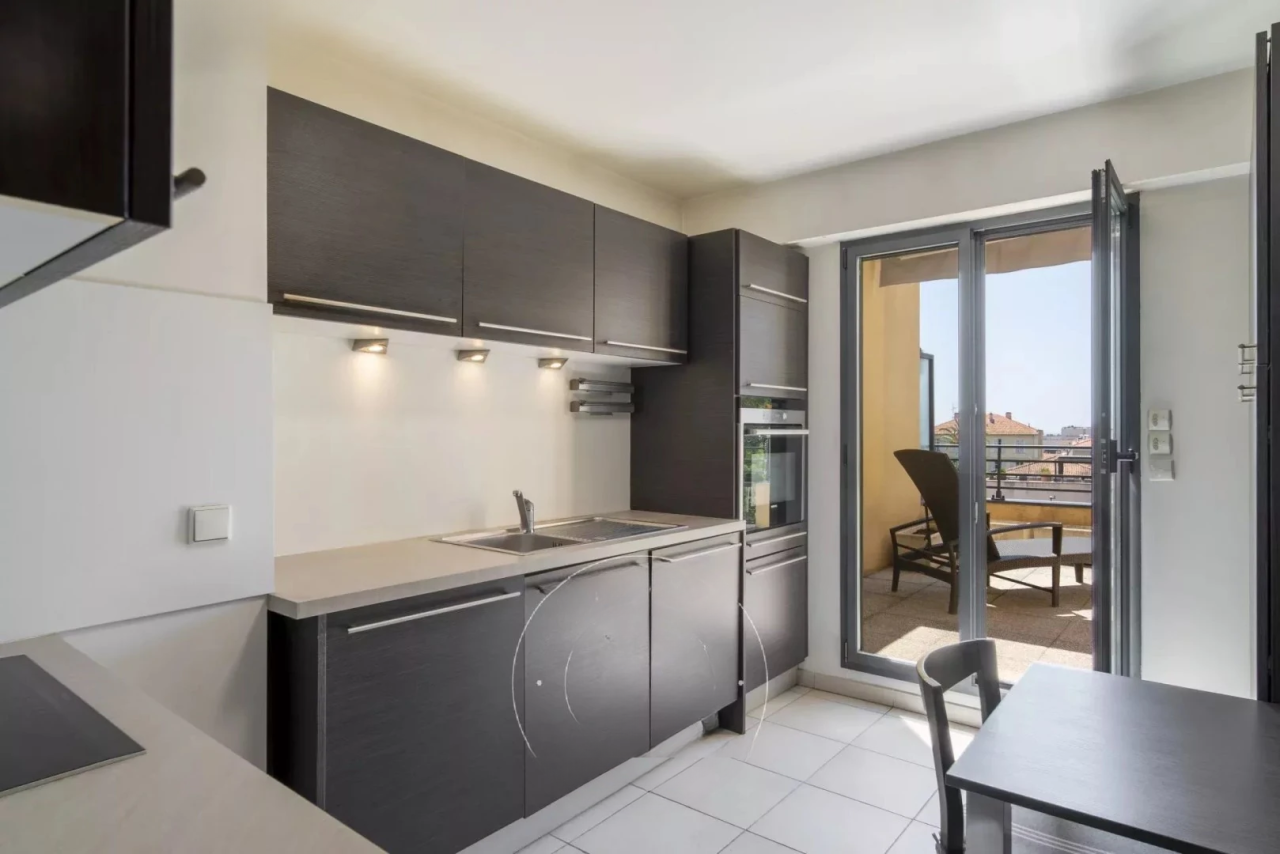 Квартира в Каннах, Франция, 121 м² - фото 5