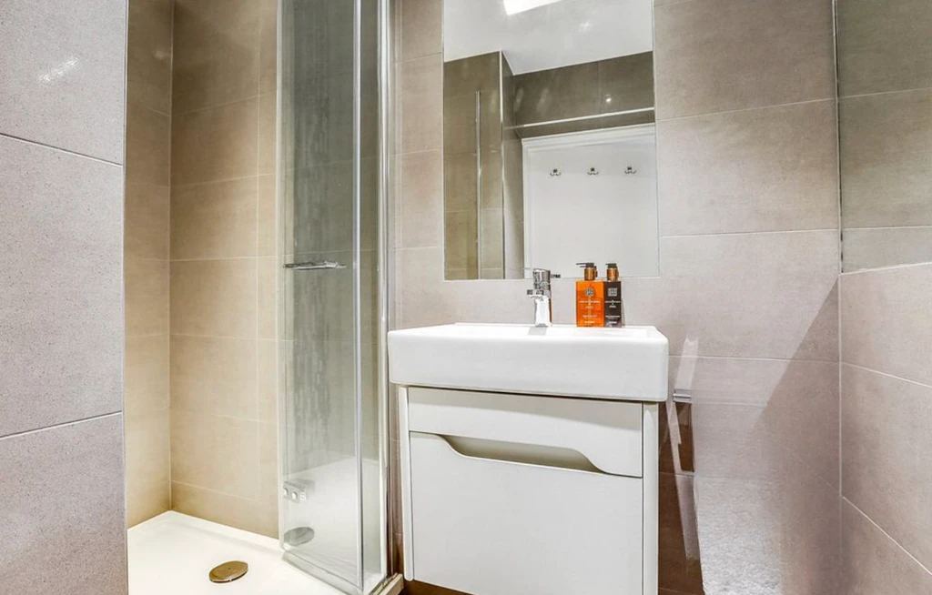 Квартира в Лондоне, Великобритания, 106 м² - фото 5