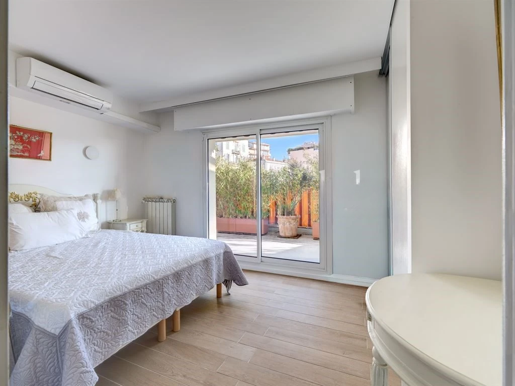 Квартира в Каннах, Франция, 95 м² - фото 6