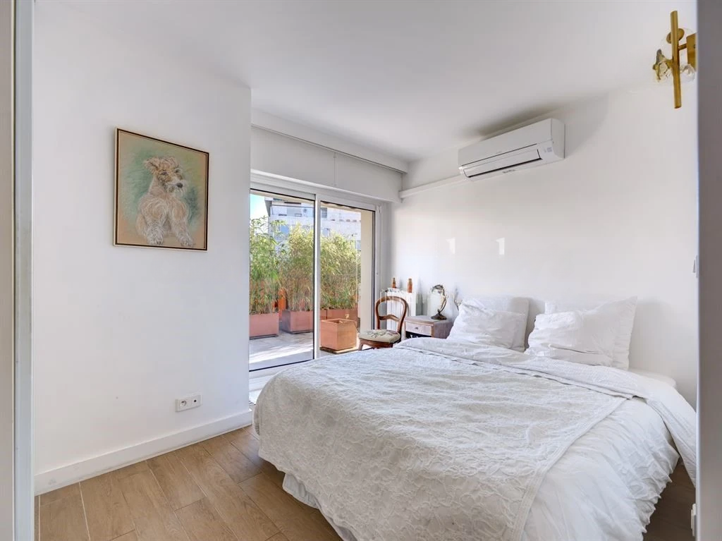 Квартира в Каннах, Франция, 95 м² - фото 8