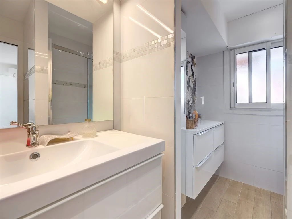Квартира в Каннах, Франция, 95 м² - фото 9