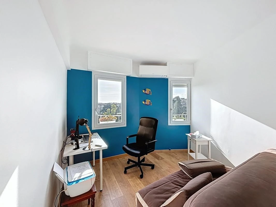 Квартира в Каннах, Франция, 100 м² - фото 12