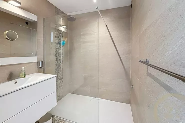 Квартира в Каннах, Франция, 58 м² - фото 6