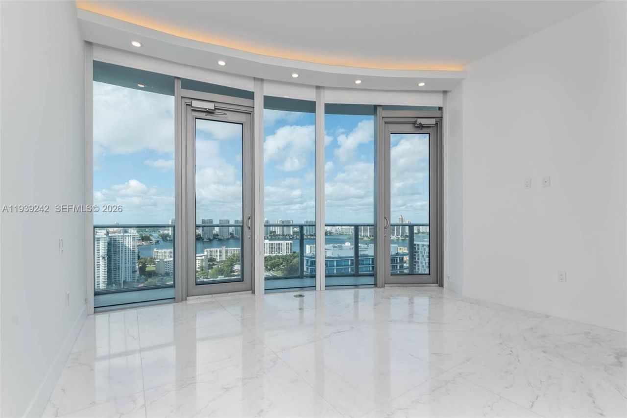 Квартира в Майами, США, 200 м² - фото 10