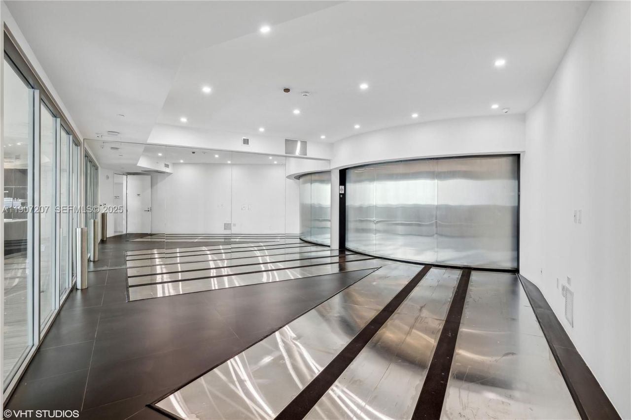 Квартира в Майами, США, 300 м² - фото 15
