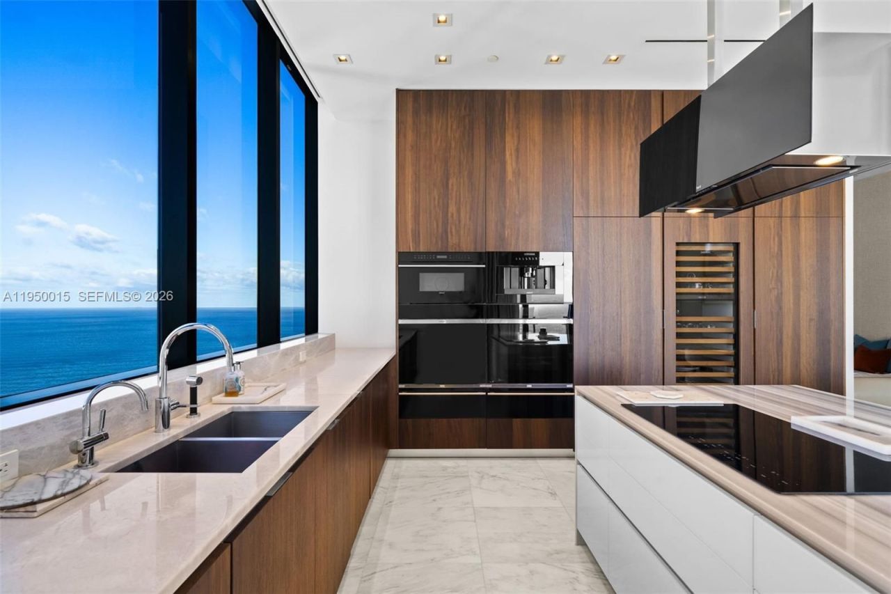 Квартира в Майами, США, 200 м² - фото 4