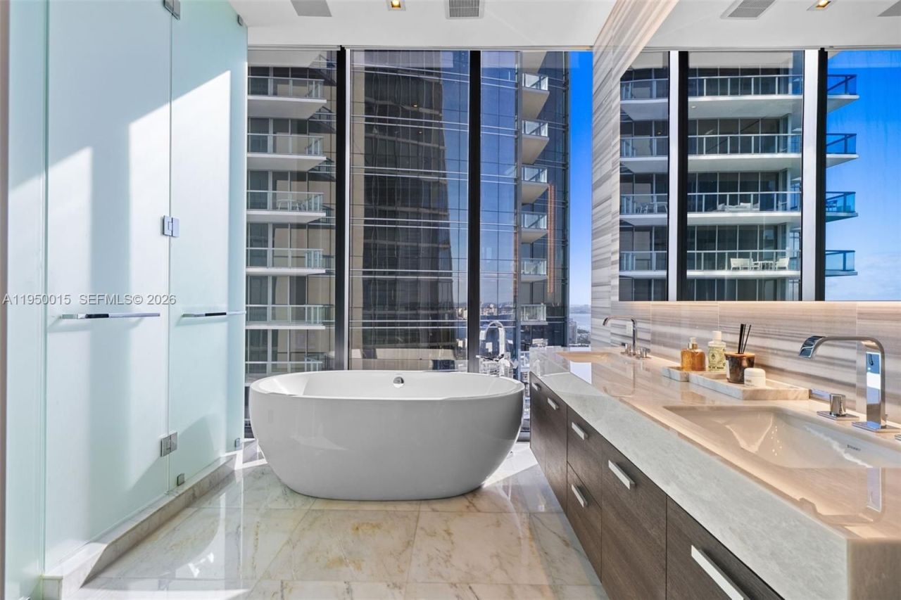 Квартира в Майами, США, 200 м² - фото 13