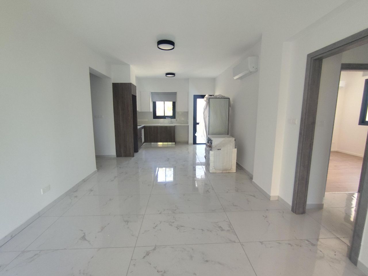Апартаменты Apostolou Petrou & Pavlou, Кипр, 88 м² - фото 1