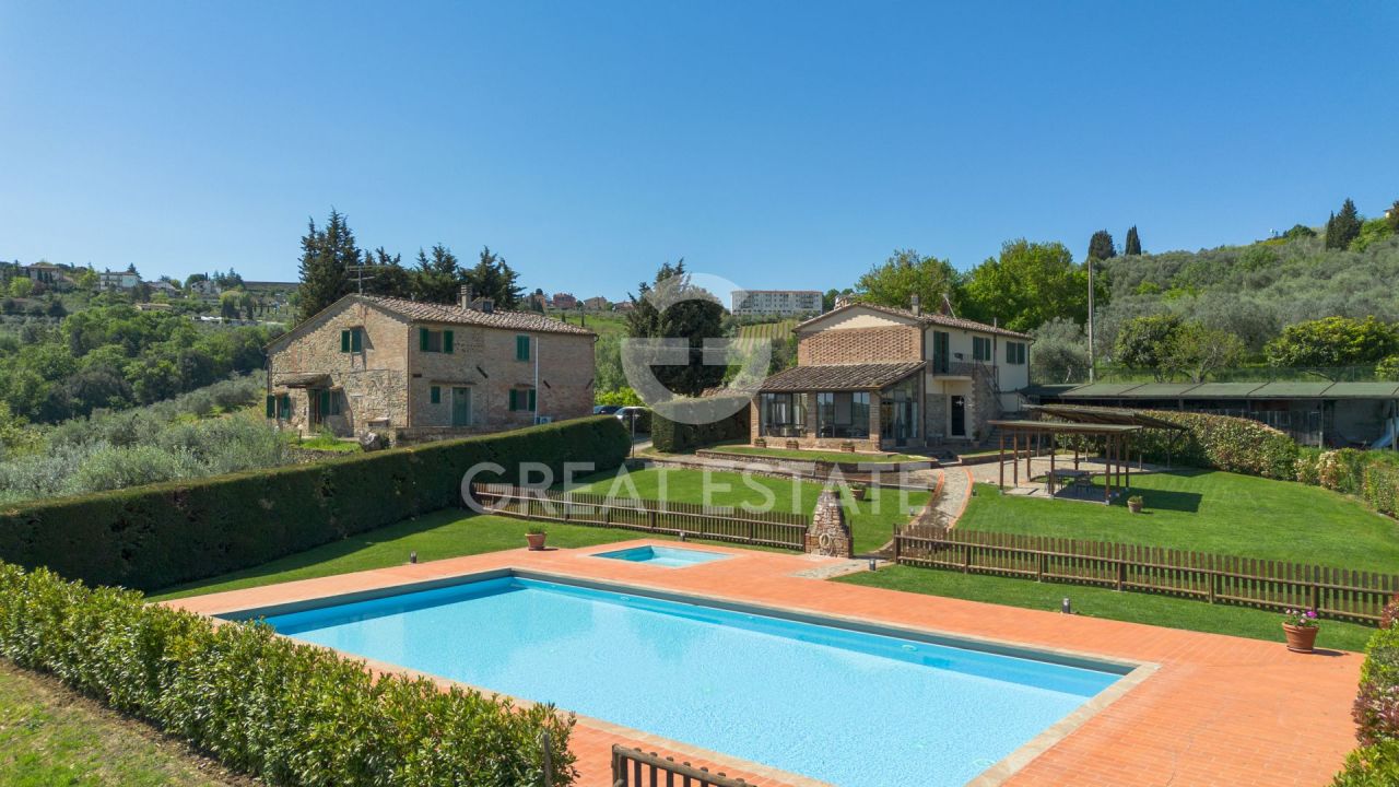 Дом Montaione, Италия, 573.3 м² - фото 2