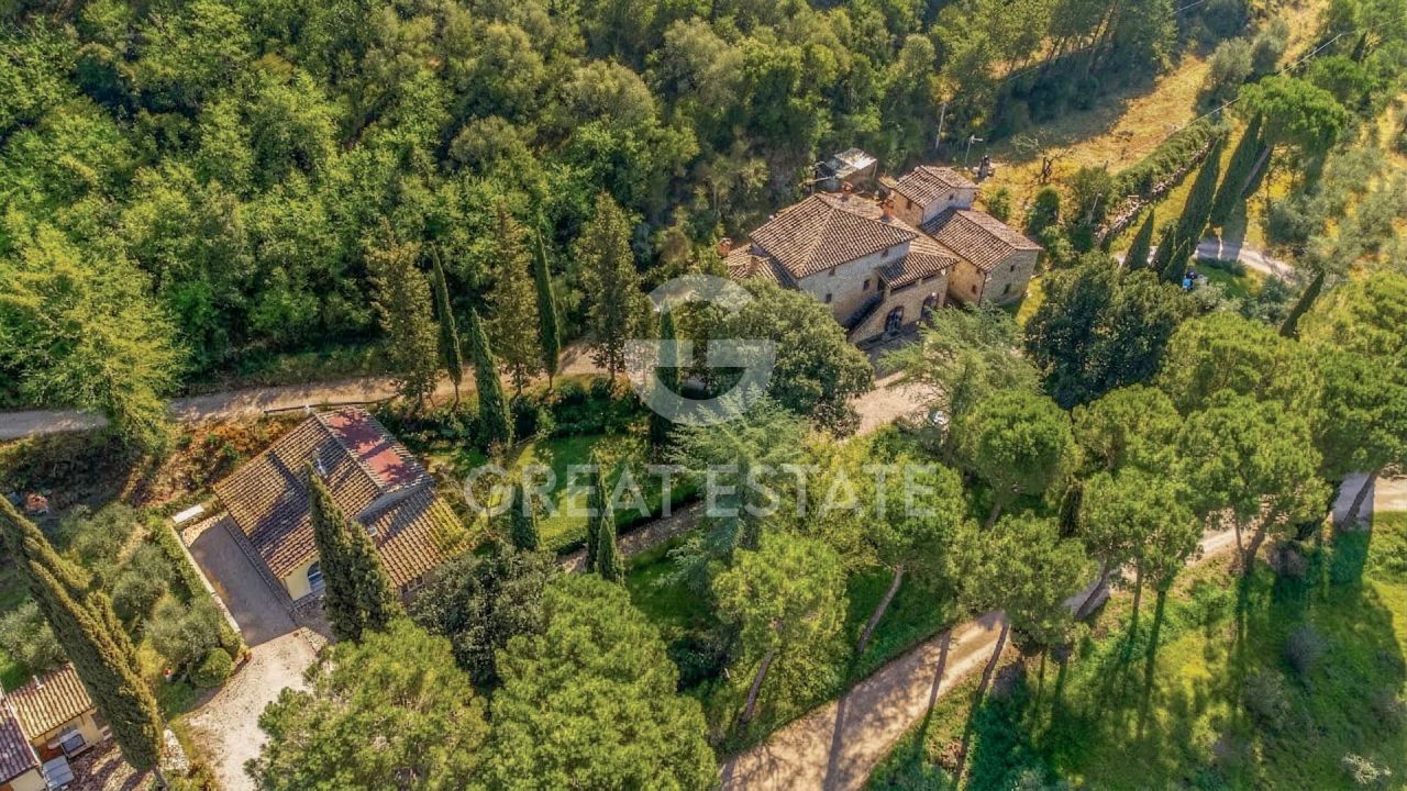 Дом в Корчано, Италия, 1 052.7 м² - фото 4