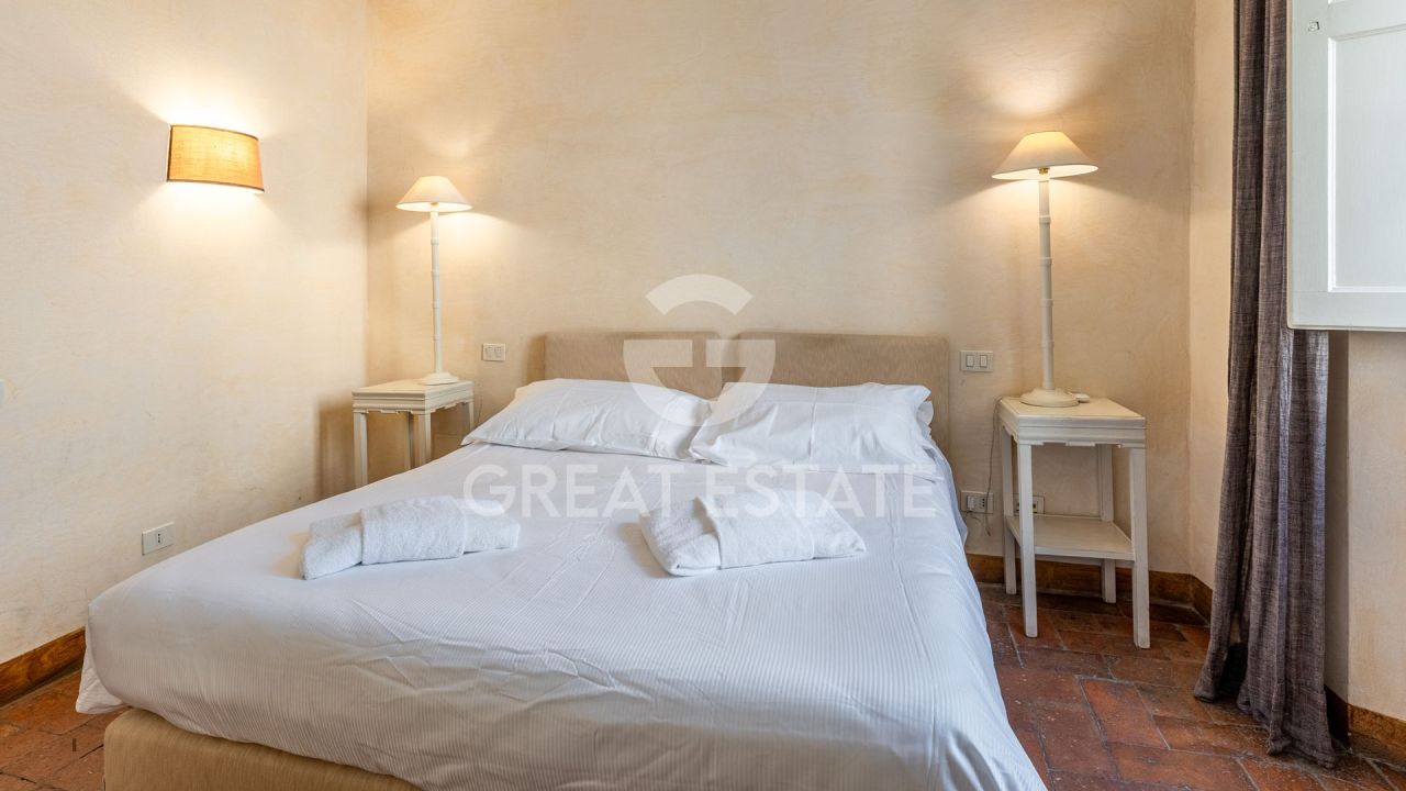 Апартаменты в Кортоне, Италия, 147 м² - фото 8
