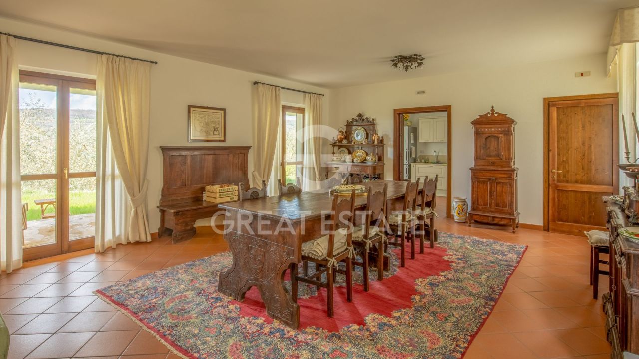 Дом в Корчано, Италия, 1 052.7 м² - фото 9