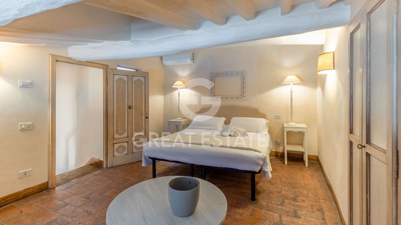 Апартаменты в Кортоне, Италия, 147 м² - фото 14