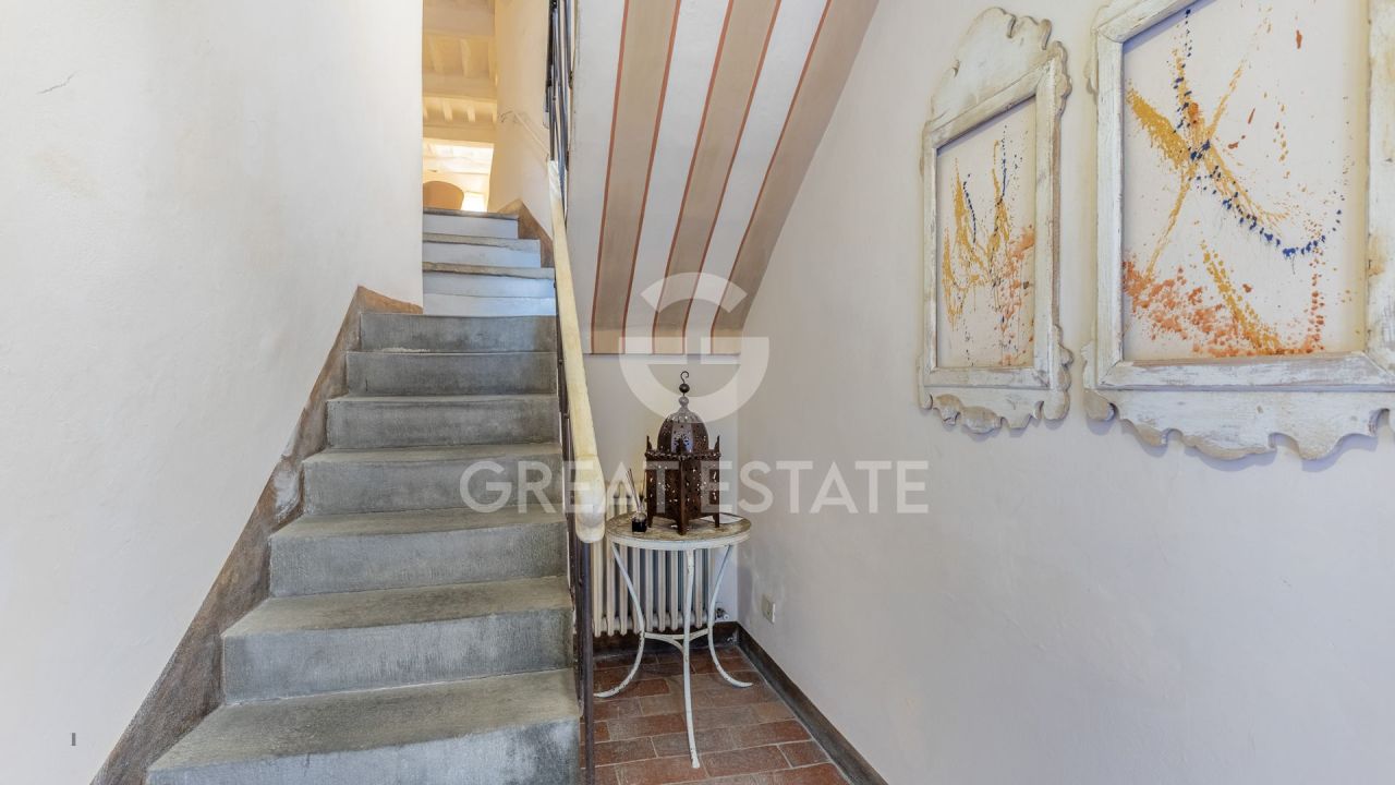 Апартаменты в Кортоне, Италия, 147 м² - фото 16