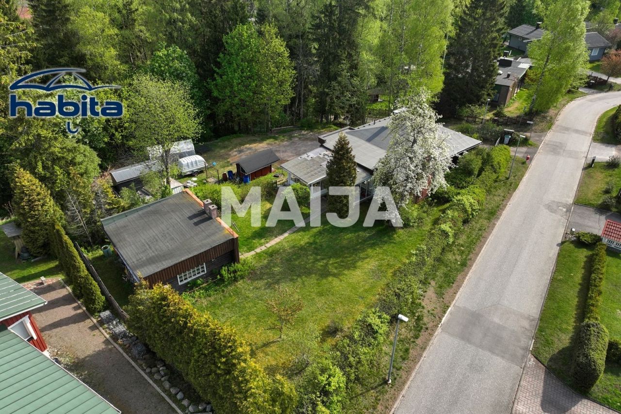 Земля в Вантаа, Финляндия, 1 950 м² - фото 1