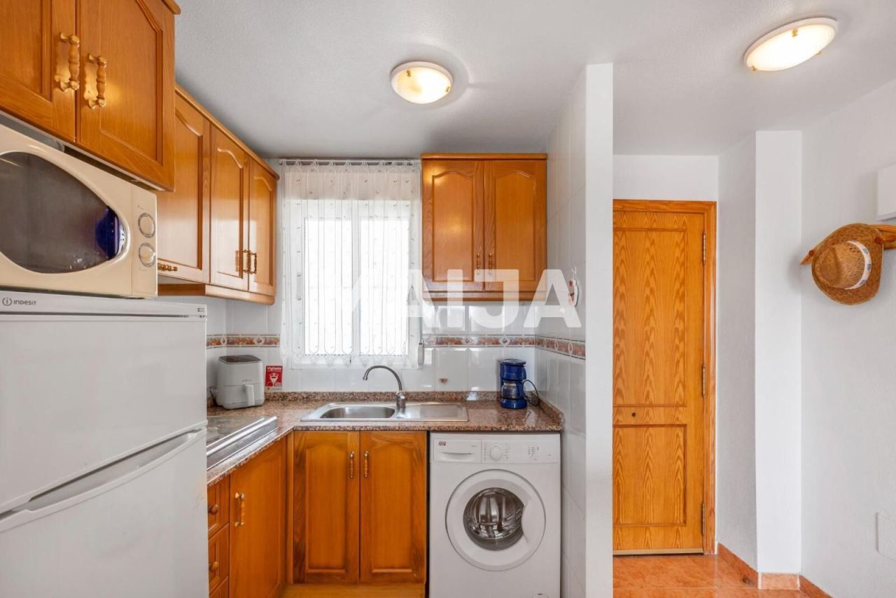 Апартаменты в Торревьехе, Испания, 50 м² - фото 13