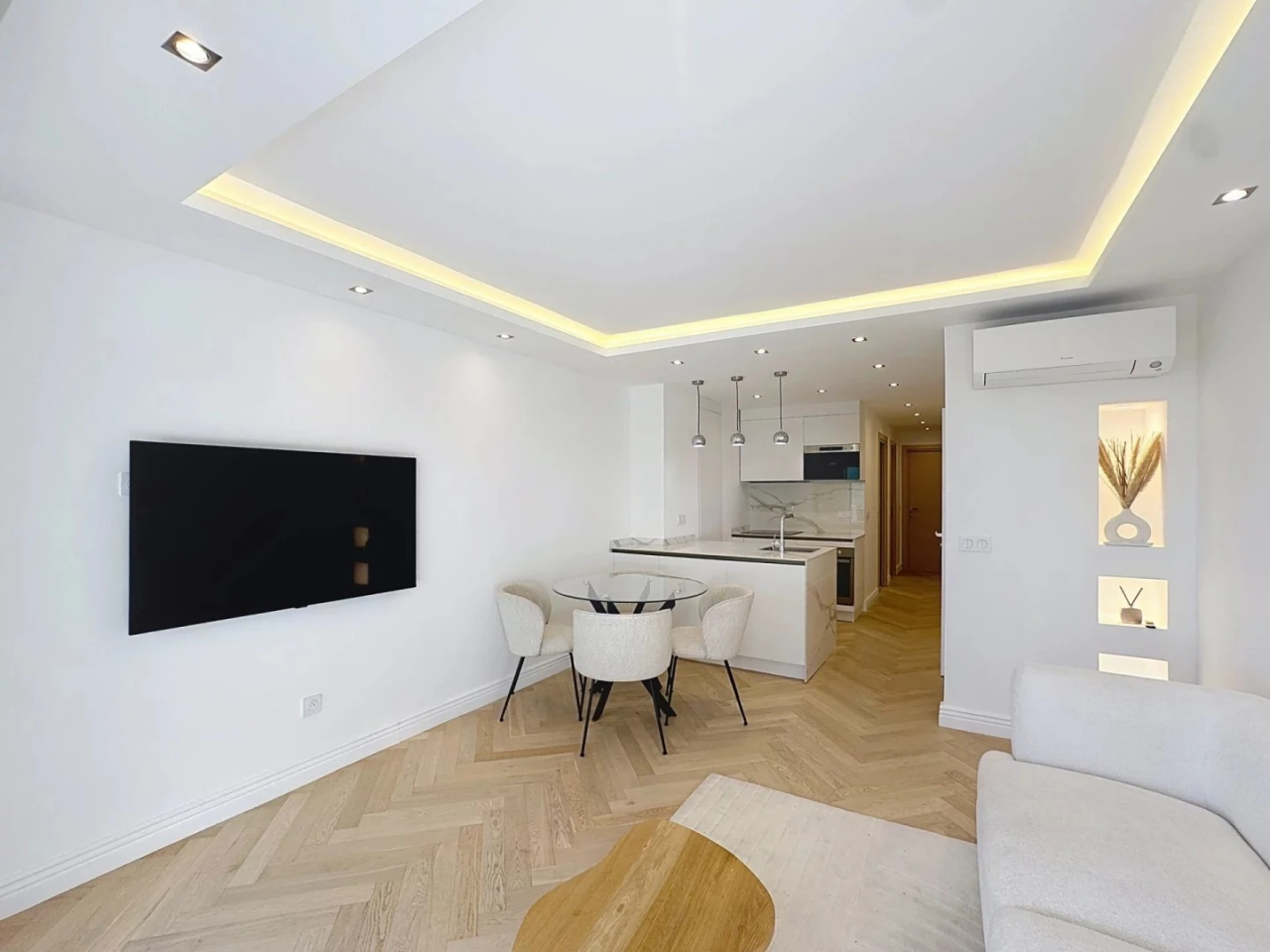 Квартира в Каннах, Франция, 47 м² - фото 4