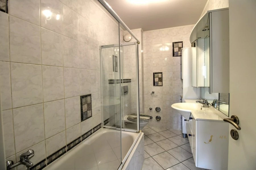 Квартира в Люксембурге, Люксембург, 95 м² - фото 4