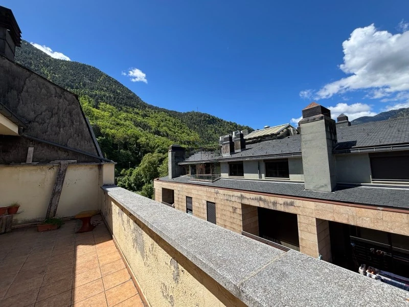Квартира в Эскальдесе, Андорра, 155 м² - фото 4