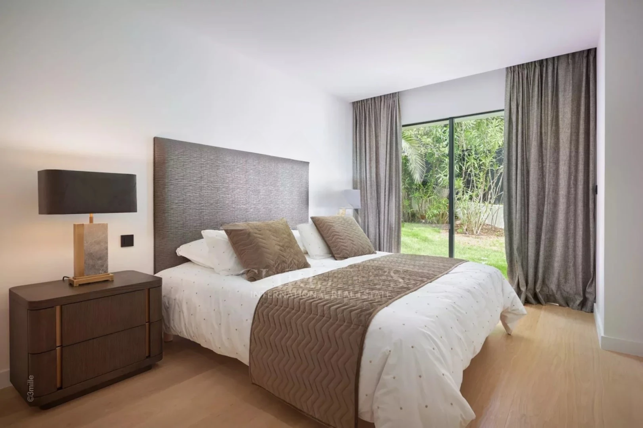 Квартира в Каннах, Франция, 335 м² - фото 8
