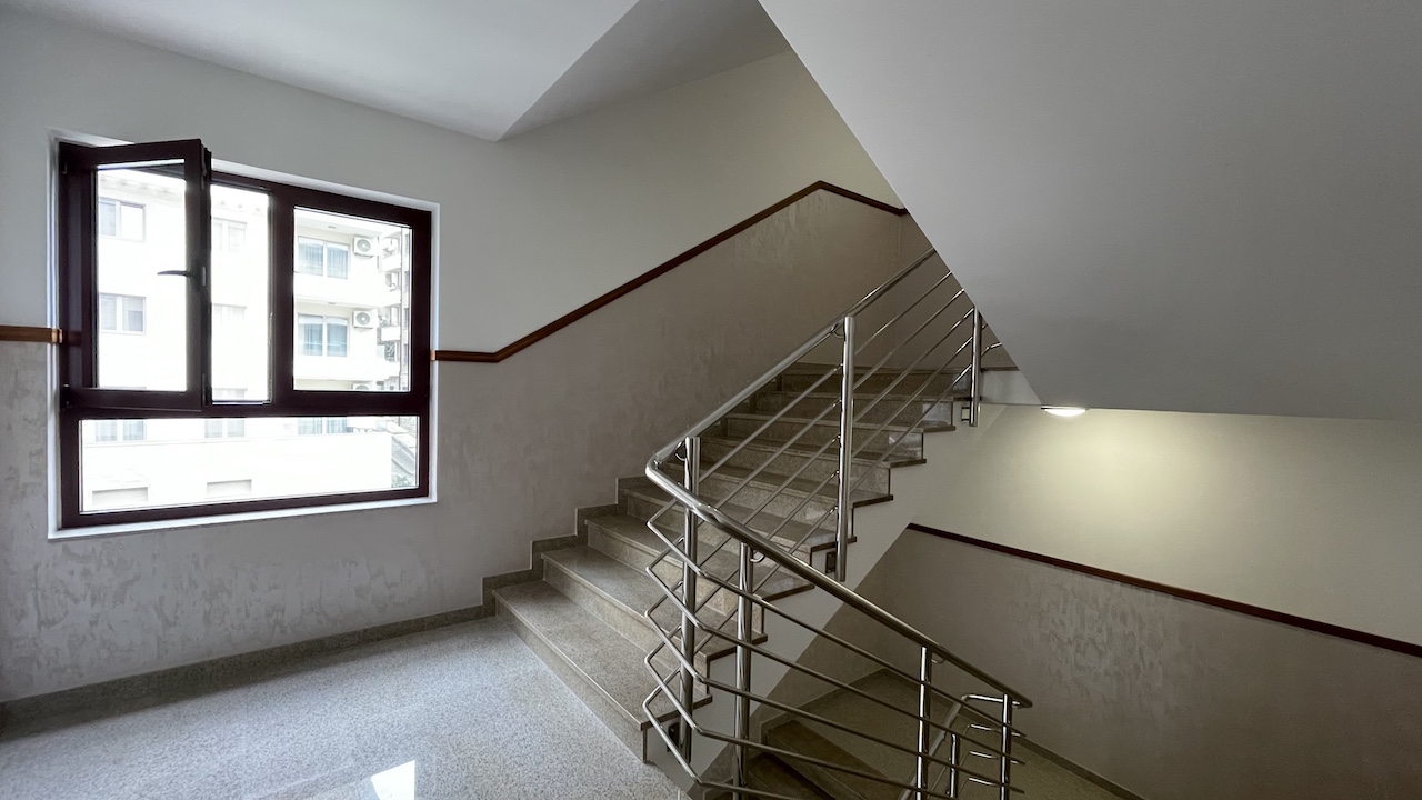 Квартира в Бечичи, Черногория, 120 м² - фото 1