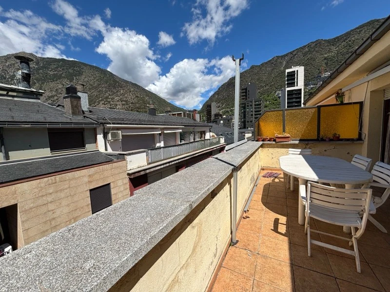 Квартира в Эскальдесе, Андорра, 155 м² - фото 13