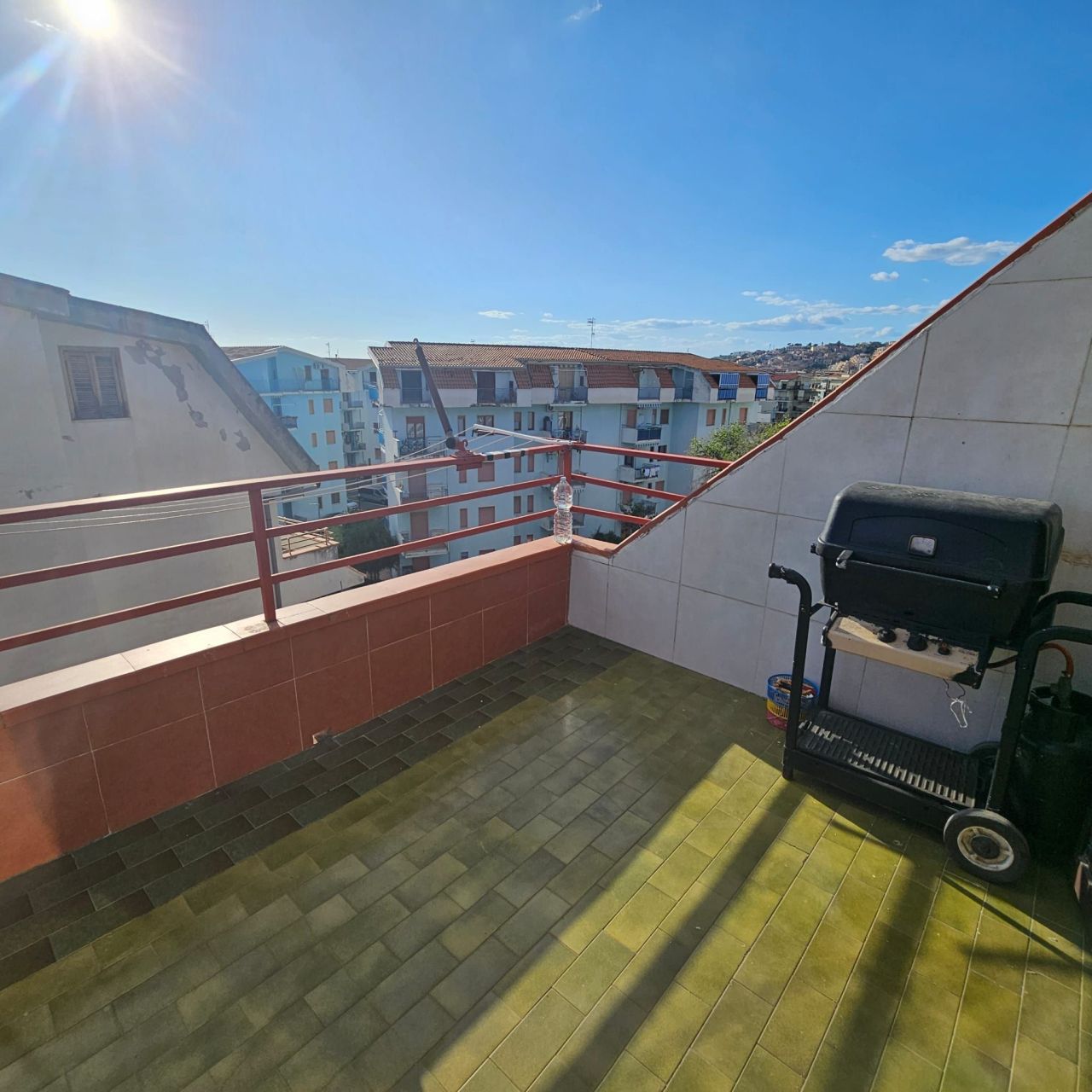 Квартира в Скалее, Италия, 48 м² - фото 11