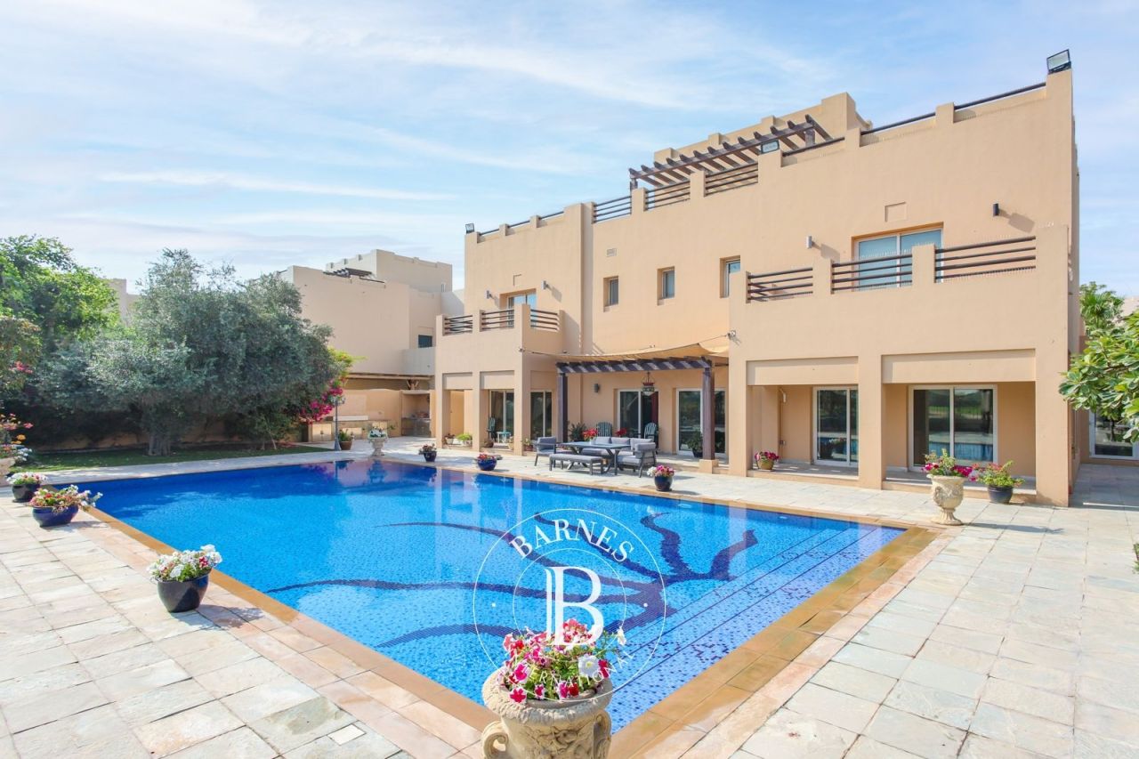 Вилла Arabian Ranches, ОАЭ, 780.4 м² - фото 2
