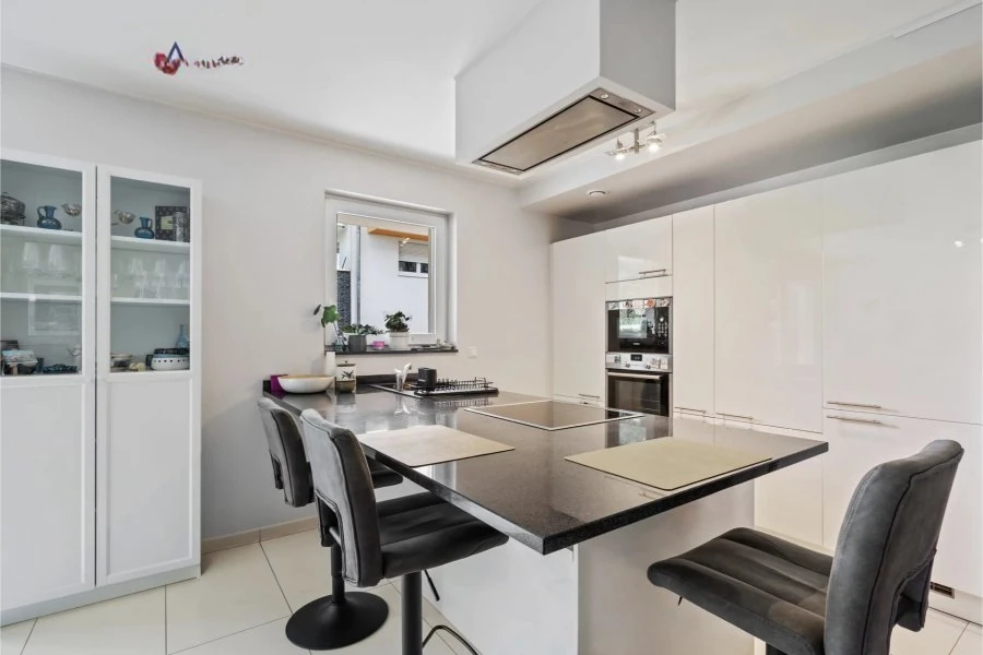 Квартира в Люксембурге, Люксембург, 92 м² - фото 1