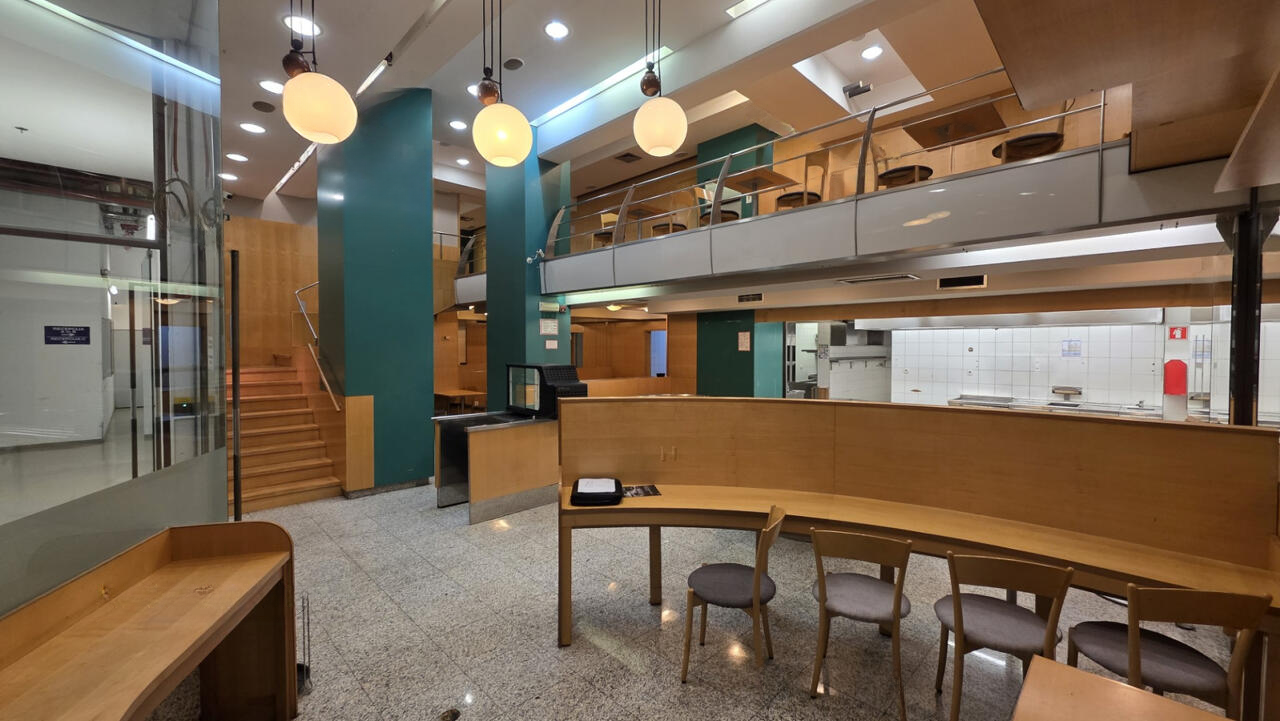 Офис в Любляне, Словения, 140 м² - фото 1