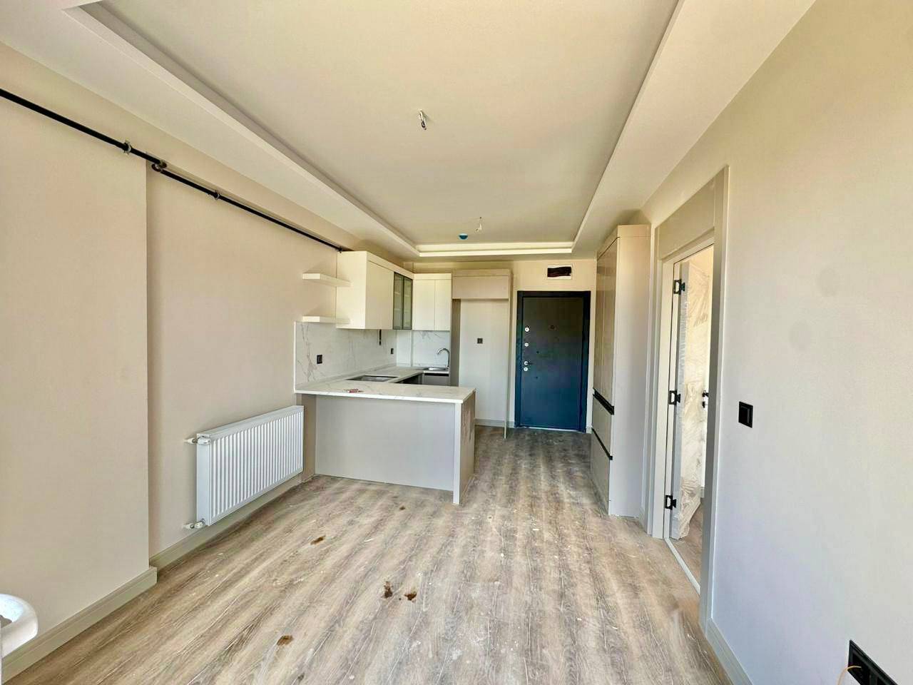 Квартира в Мерсине, Турция, 52 м² - фото 1