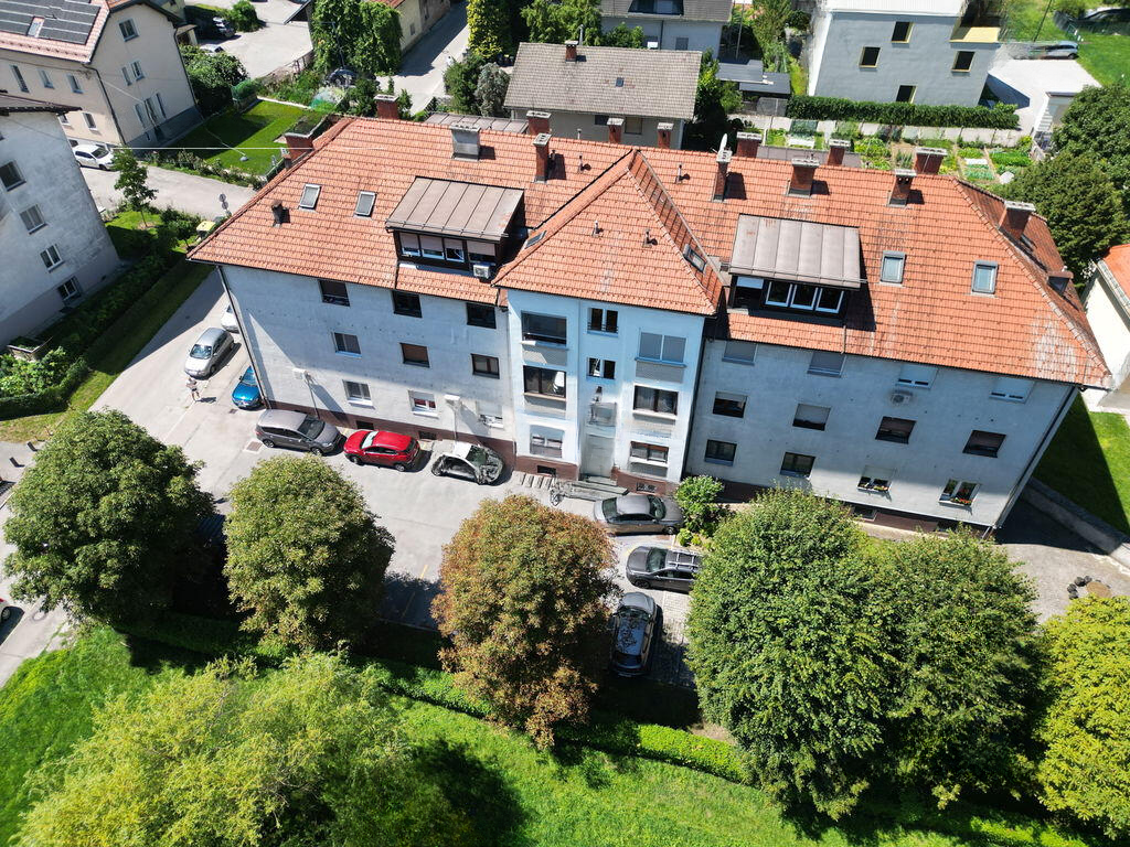 Офис в Любляне, Словения, 65 м² - фото 1