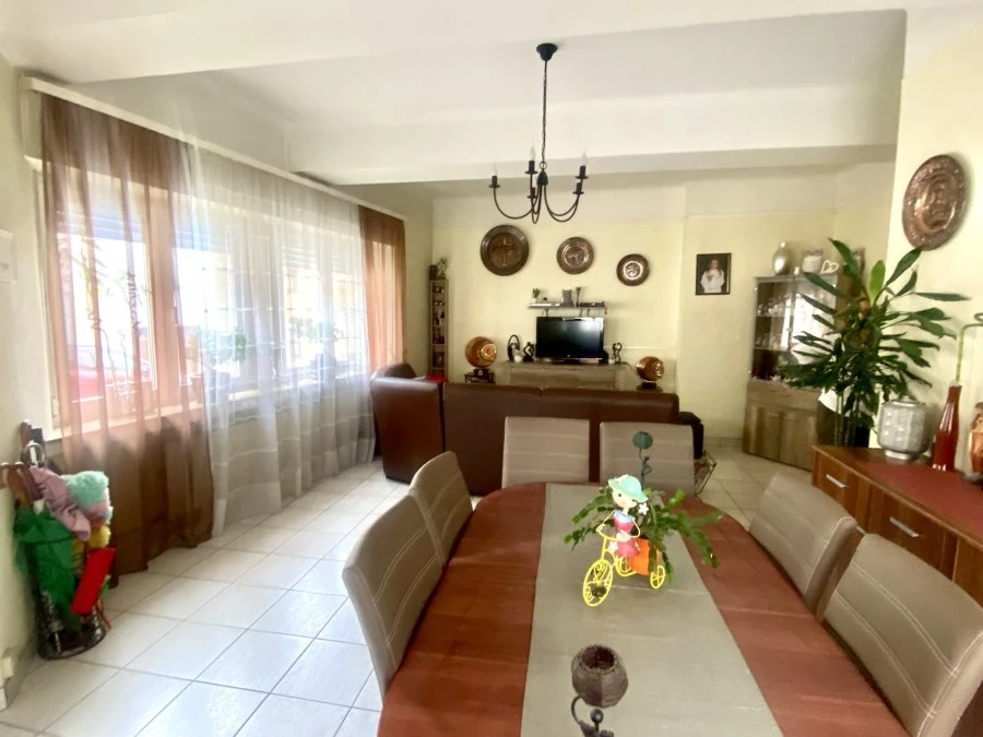 Квартира в Люксембурге, Люксембург, 90 м² - фото 1