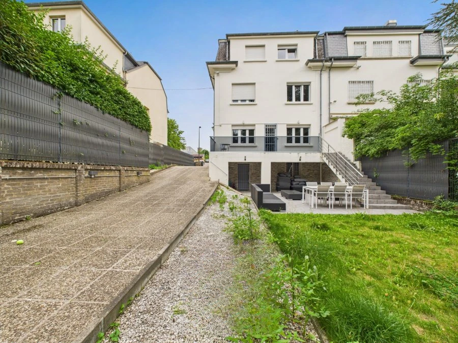 Квартира в Люксембурге, Люксембург, 245 м² - фото 2
