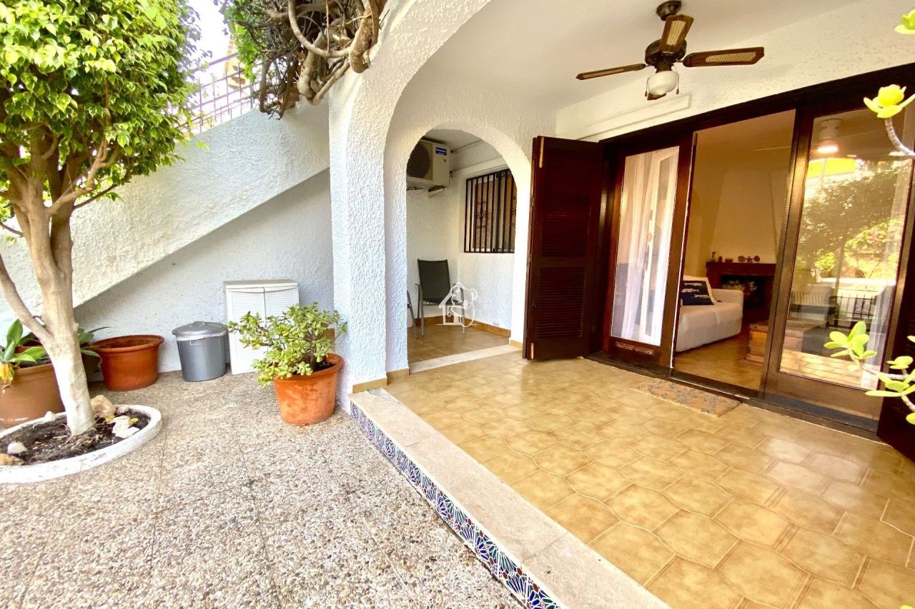 Апартаменты в Ориуэла Коста, Испания, 85 м² - фото 4