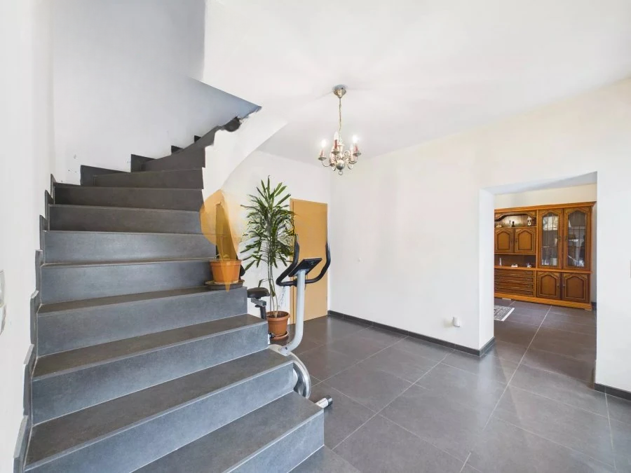 Квартира в Люксембурге, Люксембург, 244 м² - фото 2