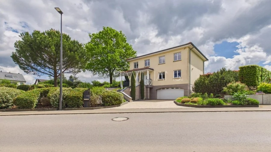 Квартира в Люксембурге, Люксембург, 235 м² - фото 2