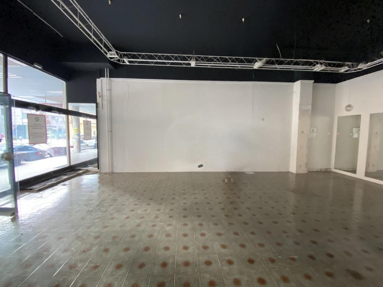 Офис в Любляне, Словения, 140 м² - фото 2