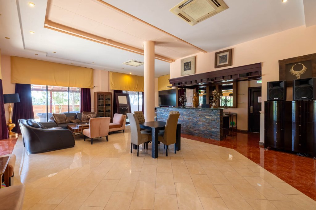 Магазин в Пафосе, Кипр, 609 м² - фото 6
