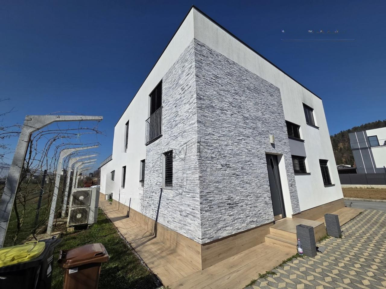 Дом в Любляне, Словения, 253 м² - фото 2