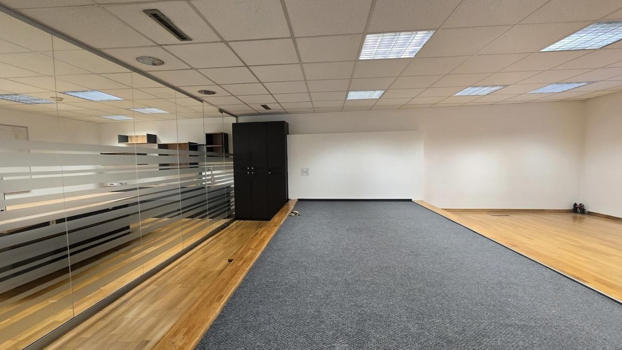 Офис в Любляне, Словения, 177 м² - фото 3