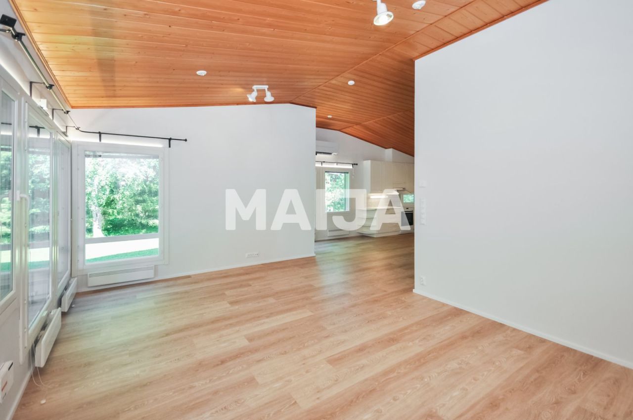 Квартира Торнио, Финляндия, 94 м² - фото 10